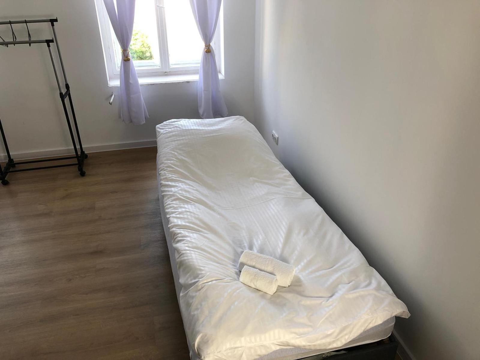 Volkshaus Hbf Wg & Serviced Apartments Циттау Экстерьер фото